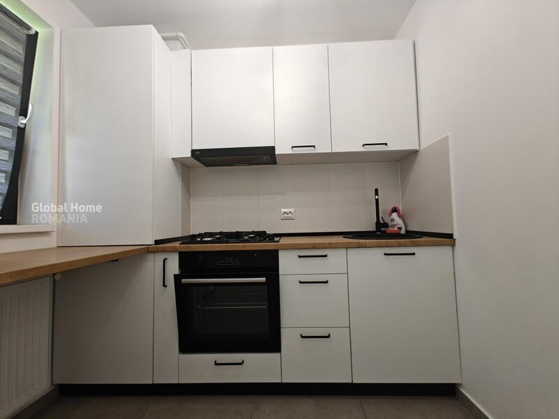 Hils Brauner, Pallady, new, studio + parcare, garden view.