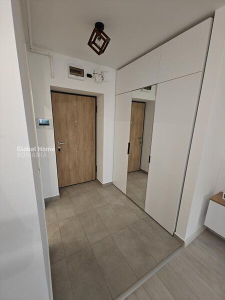 Hils Brauner, Pallady, new, studio + parcare, garden view.