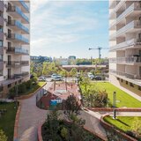 Hils Brauner, Pallady, new, studio + parcare, garden view